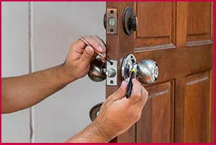 Rockland Locksmith Store Rockland, MA 781-313-3479 - 3-residential-lock-change